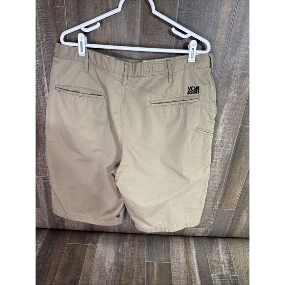 Volcom Shorts Mens Size 36 Beige Chino Corpo Class Skater Casual Y2K - Picture 2 of 11